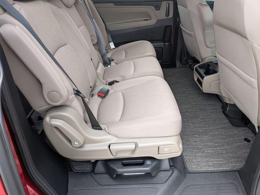 Thumbnail: 2023 Honda Odyssey - 15