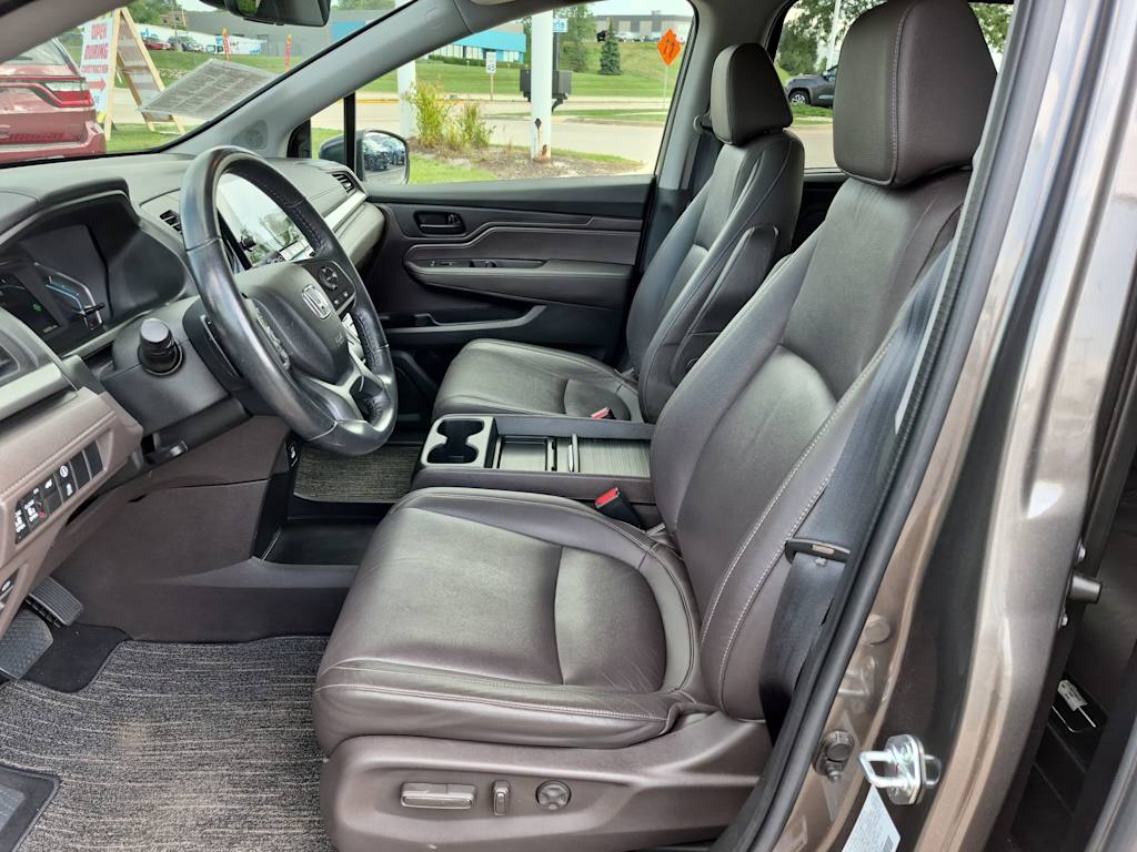Thumbnail: 2023 Honda Odyssey - 10