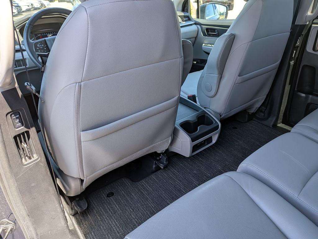 Thumbnail: 2023 Honda Odyssey - 12