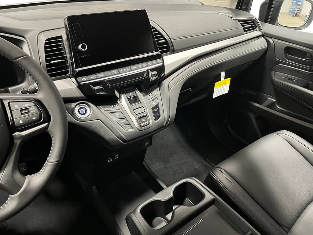 2025 Honda Odyssey EX-L 2