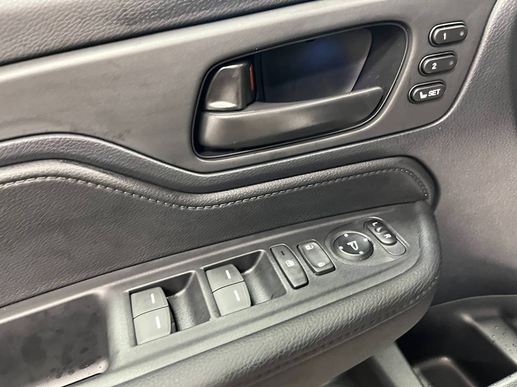 2025 Honda Odyssey EX-L 20