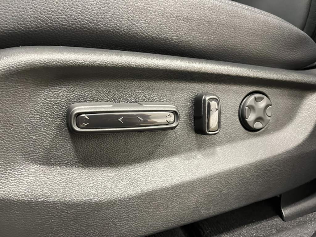 2025 Honda Odyssey EX-L 21