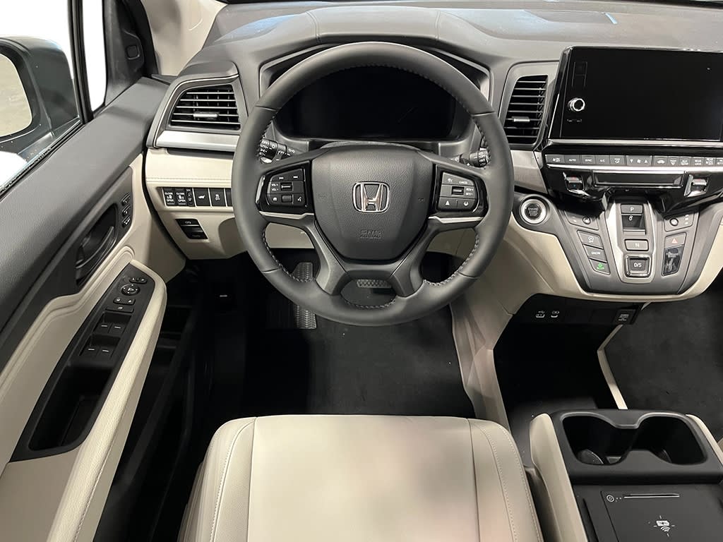 Thumbnail: 2026 Honda Odyssey - 7