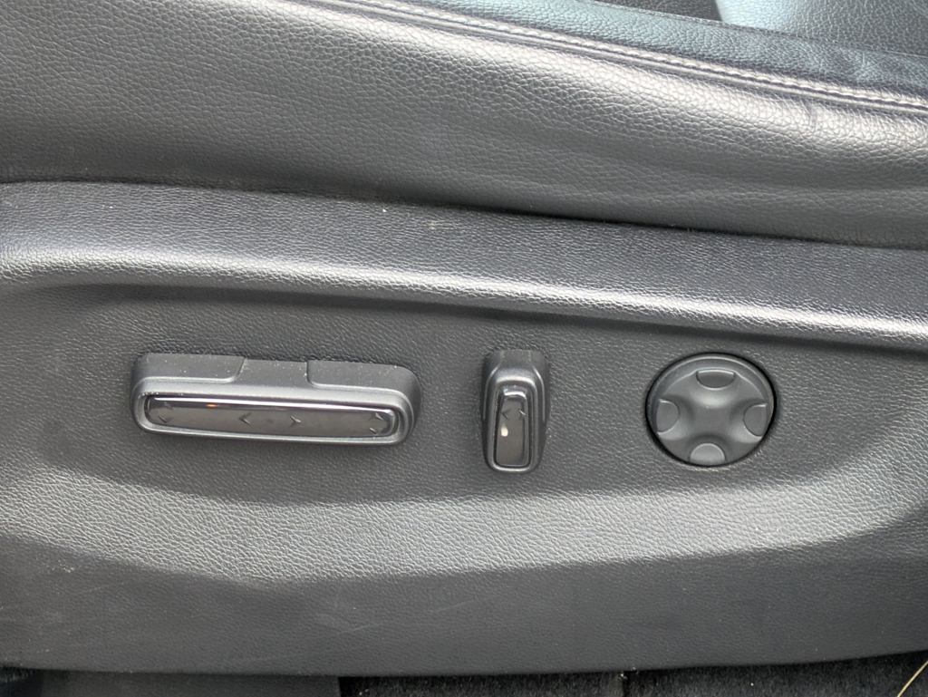 Thumbnail: 2023 Honda Odyssey - 24