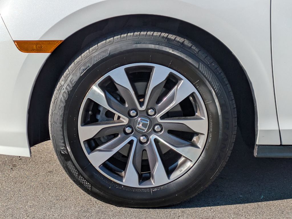 Thumbnail: 2023 Honda Odyssey - 8