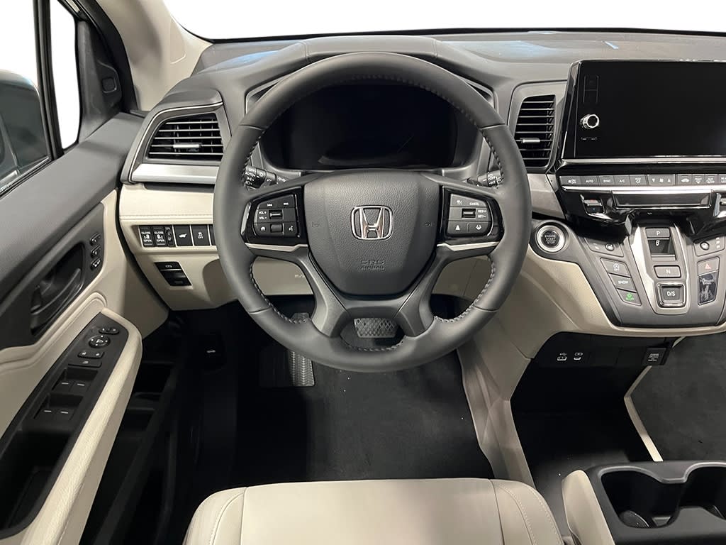 2025 Honda Odyssey EX-L 7
