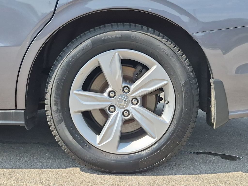 Thumbnail: 2020 Honda Odyssey - 8