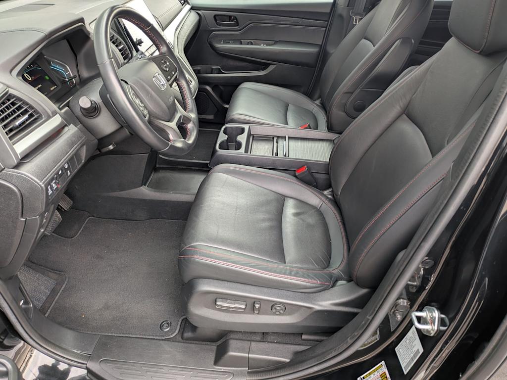 Thumbnail: 2023 Honda Odyssey - 10