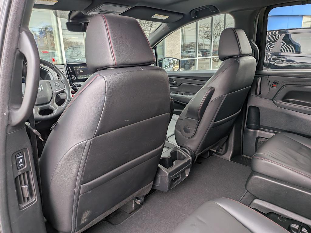 Thumbnail: 2023 Honda Odyssey - 12