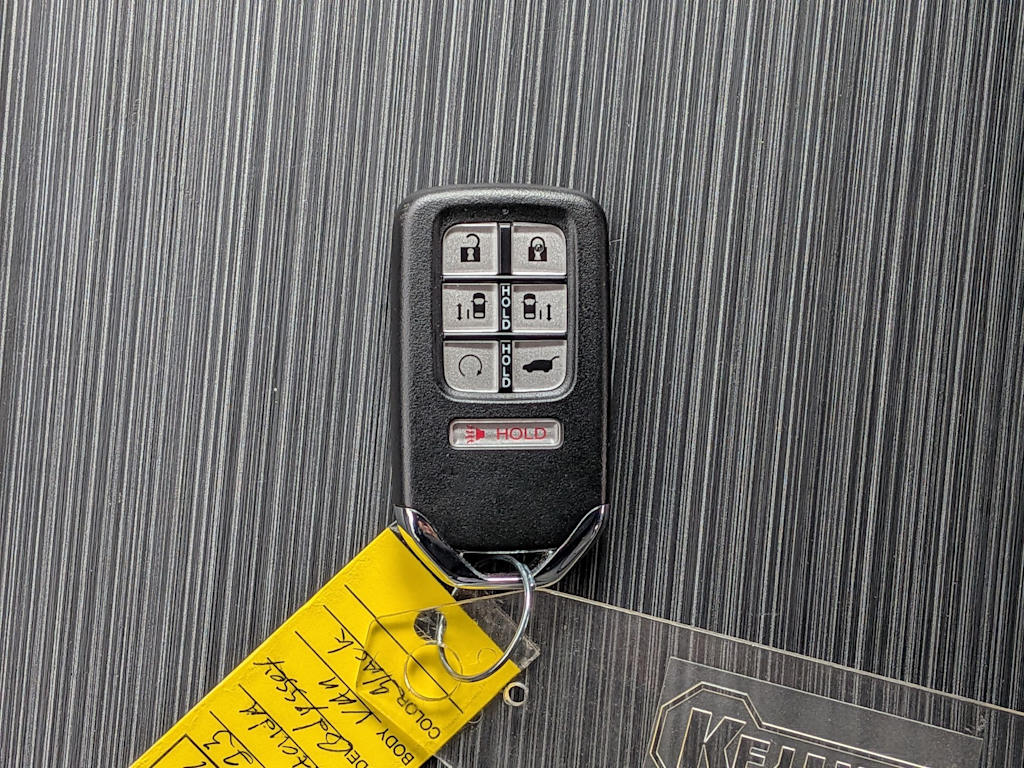 Thumbnail: 2023 Honda Odyssey - 17