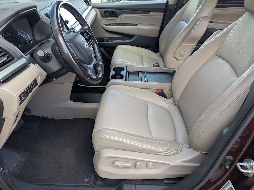 Thumbnail: 2019 Honda Odyssey - 10