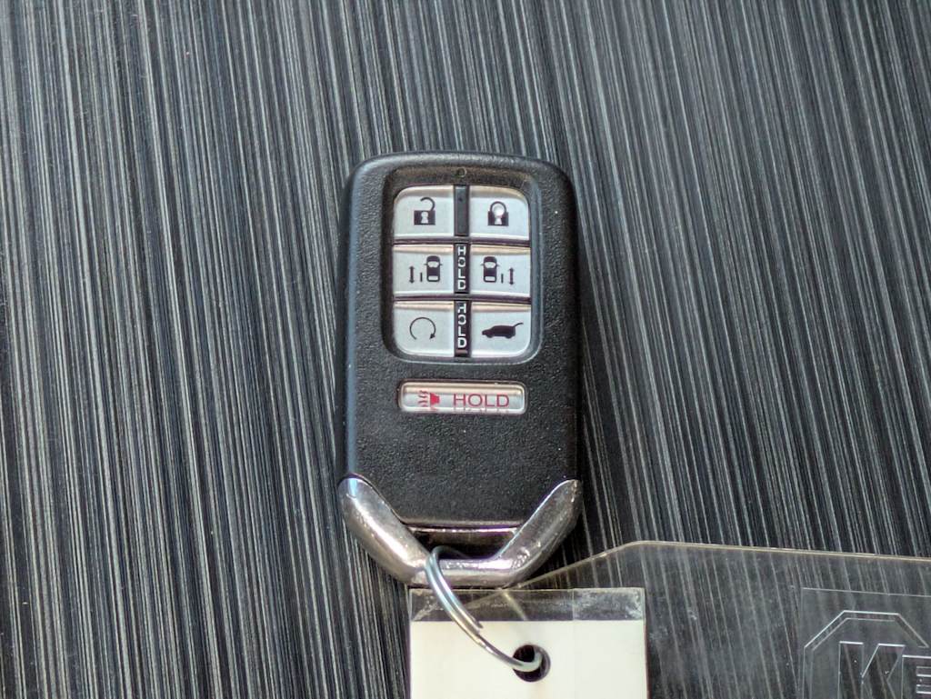 Thumbnail: 2019 Honda Odyssey - 17