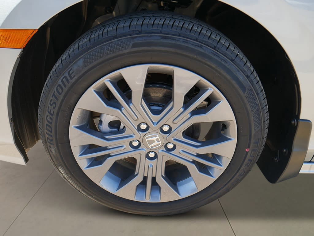 Thumbnail: 2026 Honda Odyssey - 5