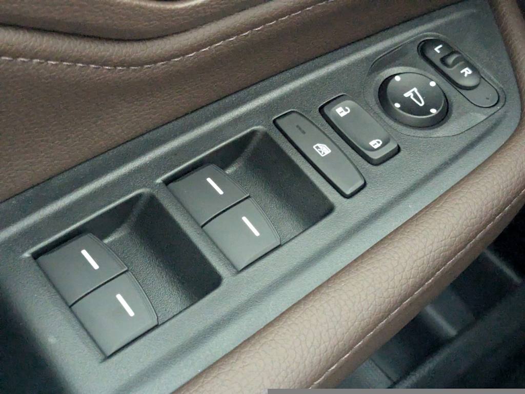 Thumbnail: 2026 Honda Odyssey - 21