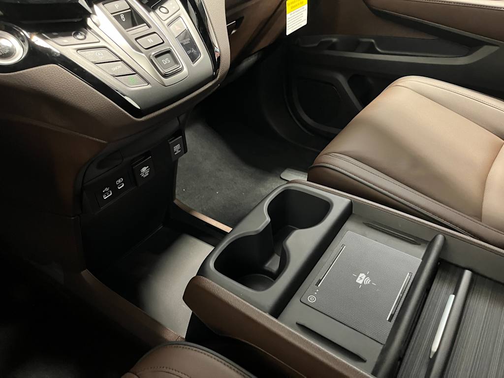 2025 Honda Odyssey Touring 15