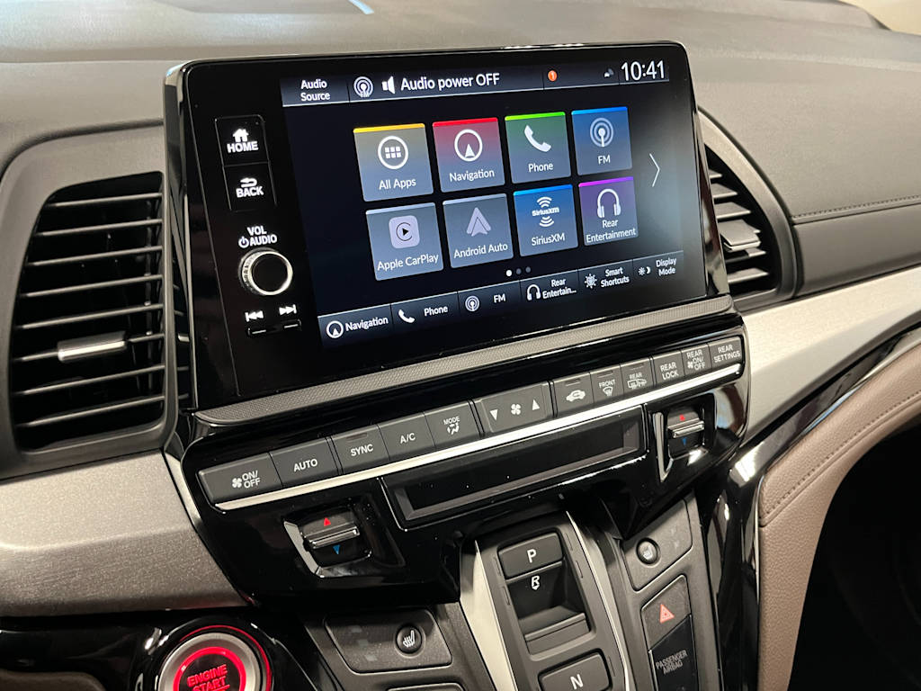2025 Honda Odyssey Touring 14