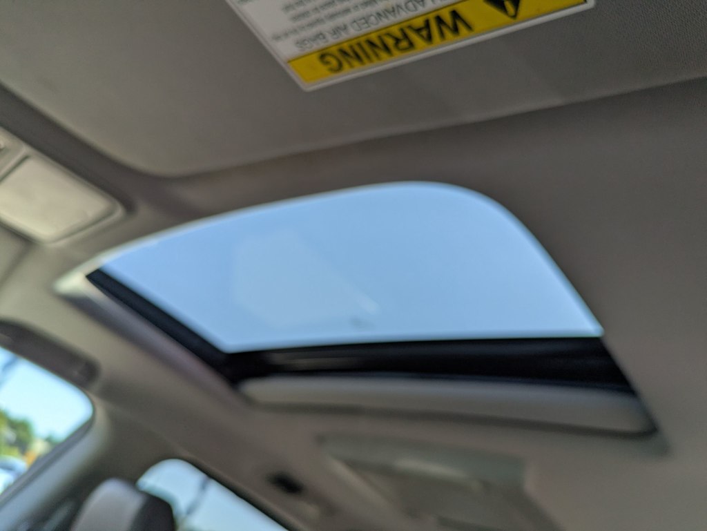 Thumbnail: 2018 Honda Odyssey - 25