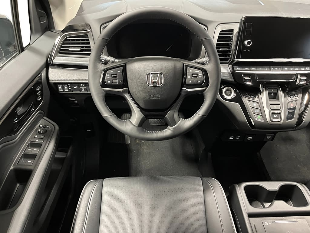 Thumbnail: 2026 Honda Odyssey - 10