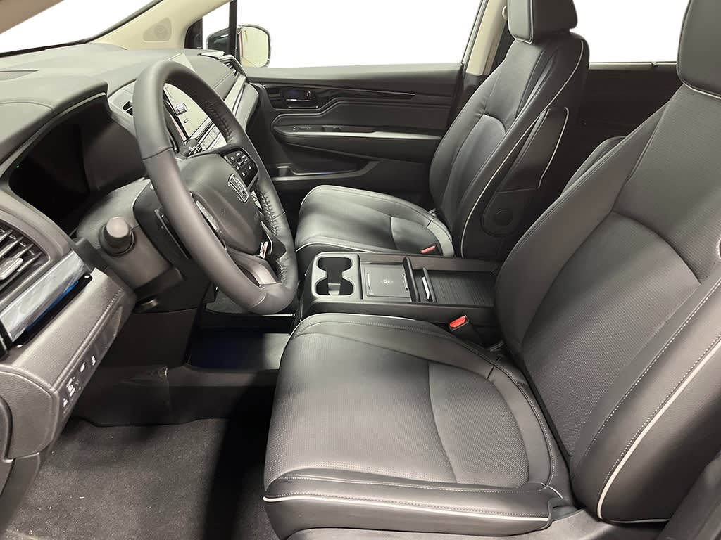 Thumbnail: 2026 Honda Odyssey - 11