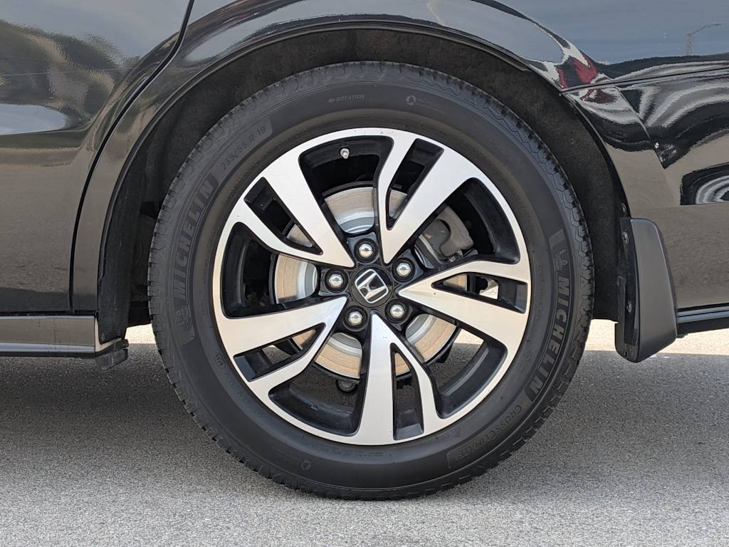 Thumbnail: 2018 Honda Odyssey - 7