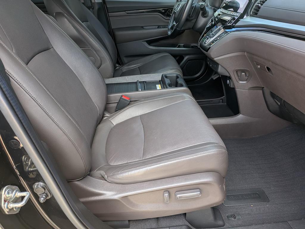 Thumbnail: 2018 Honda Odyssey - 27