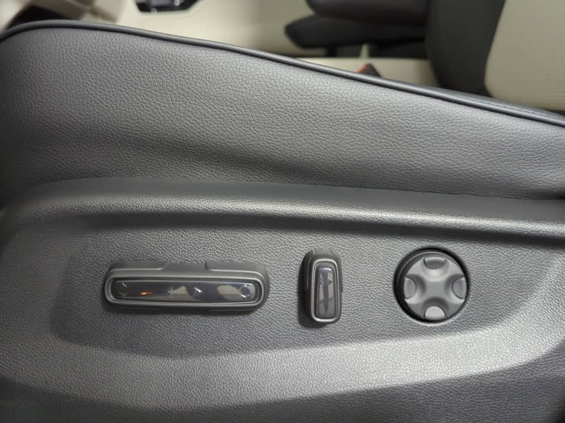 Thumbnail: 2026 Honda Odyssey - 20