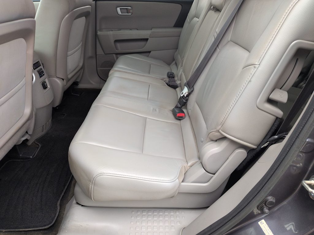 Thumbnail: 2015 Honda Pilot - 28