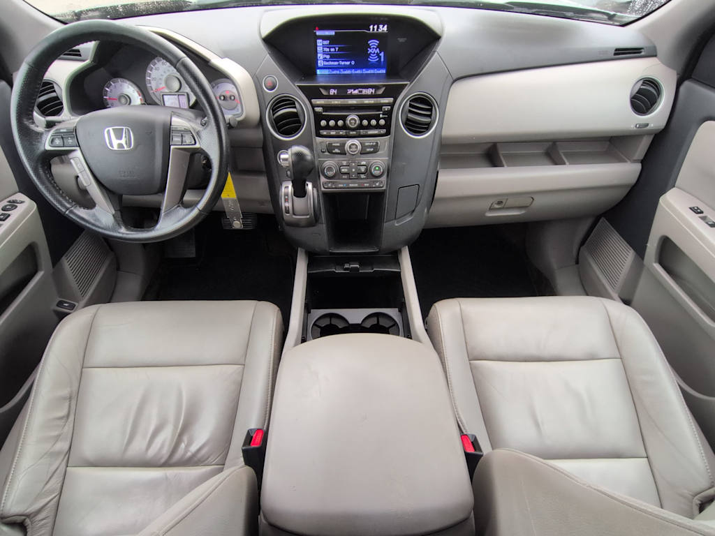 Thumbnail: 2015 Honda Pilot - 8