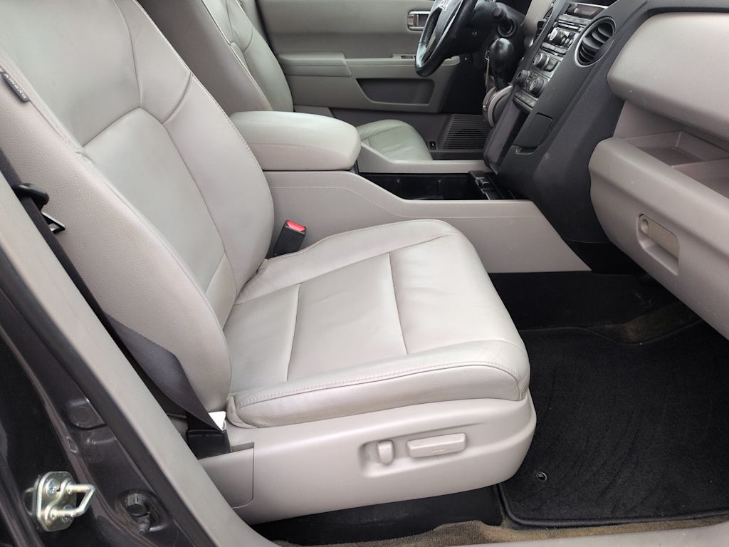 Thumbnail: 2015 Honda Pilot - 10