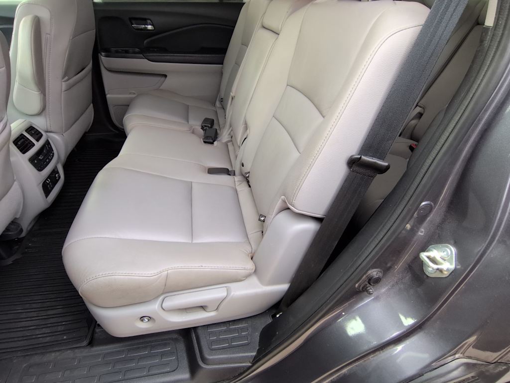 Thumbnail: 2021 Honda Pilot - 25
