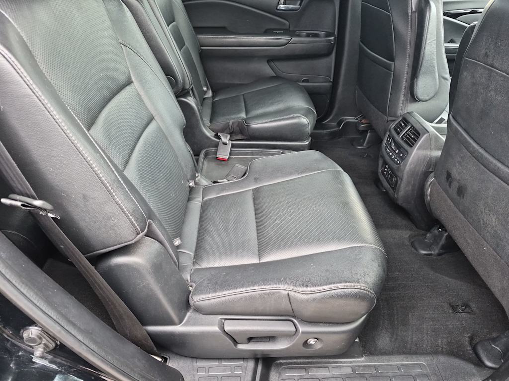 Thumbnail: 2018 Honda Pilot - 28