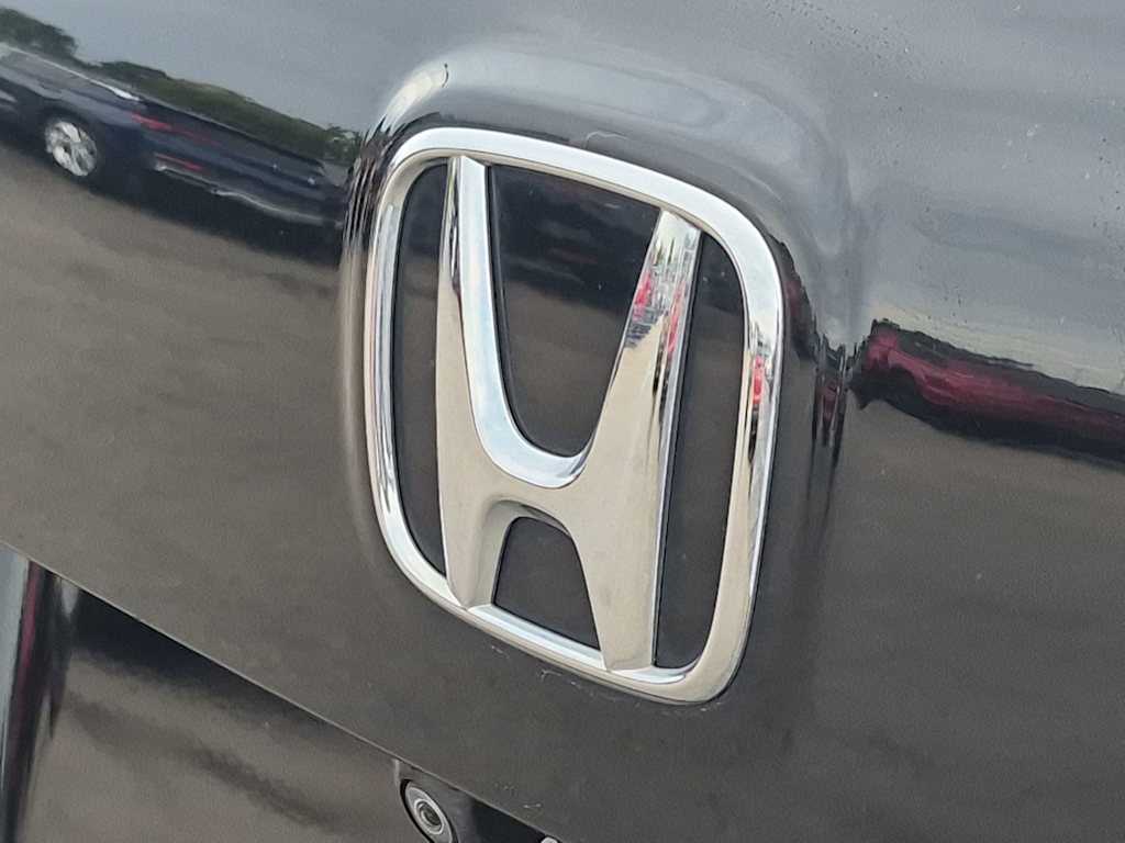 Thumbnail: 2018 Honda Pilot - 25