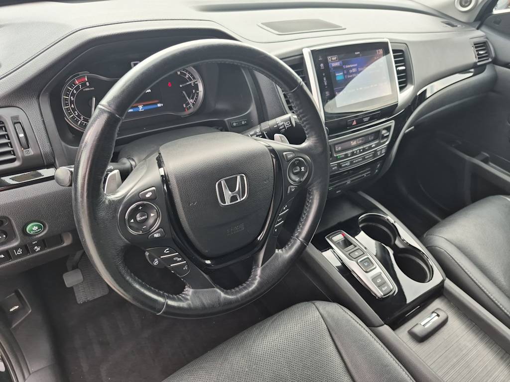 Thumbnail: 2018 Honda Pilot - 2