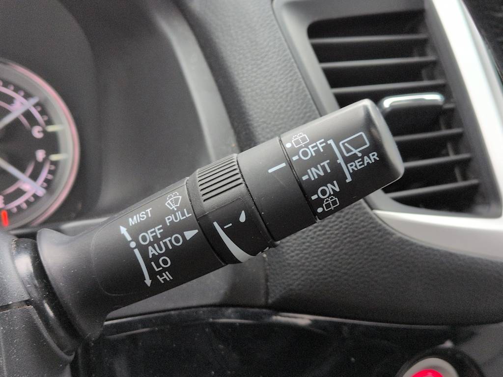 Thumbnail: 2016 Honda Pilot - 15