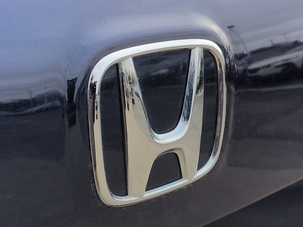 Thumbnail: 2016 Honda Pilot - 25