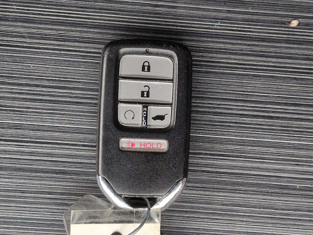 Thumbnail: 2016 Honda Pilot - 18