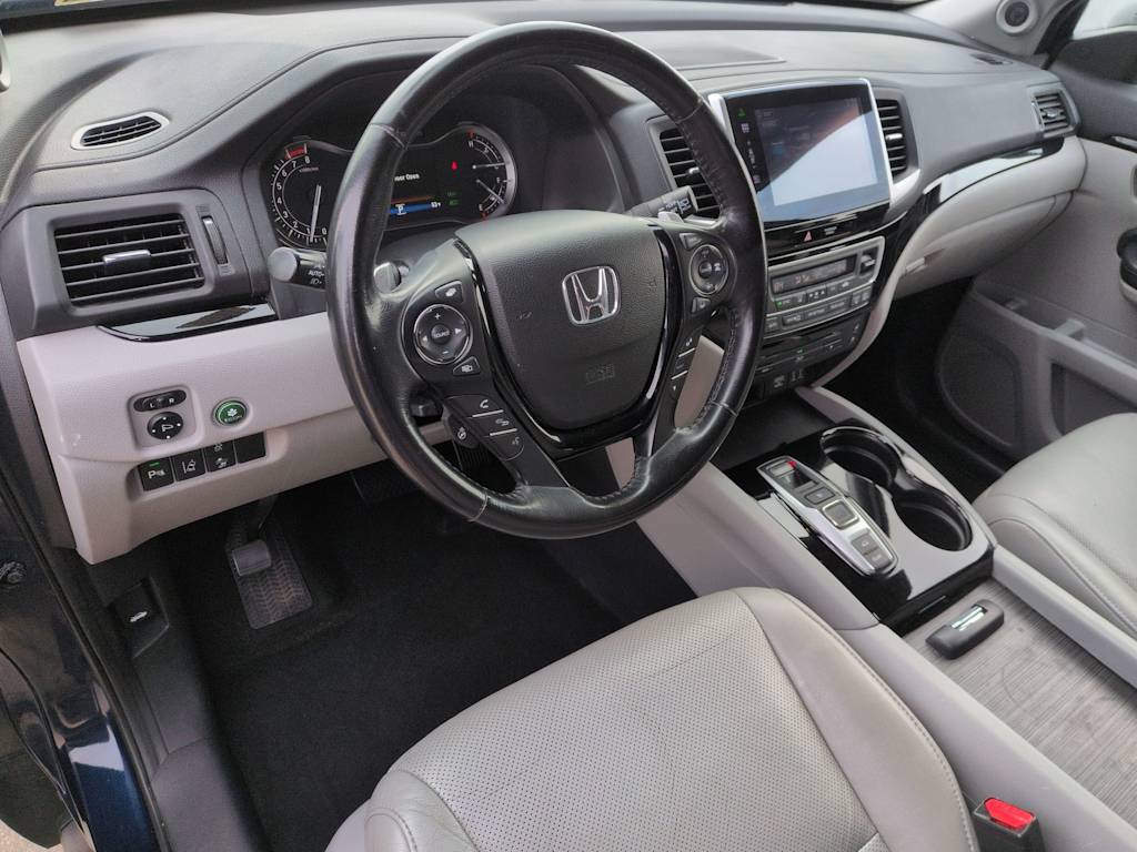 Thumbnail: 2016 Honda Pilot - 2