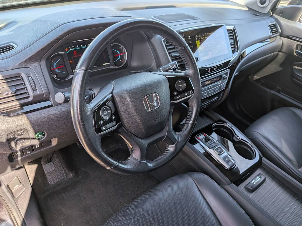 Thumbnail: 2019 Honda Pilot - 2