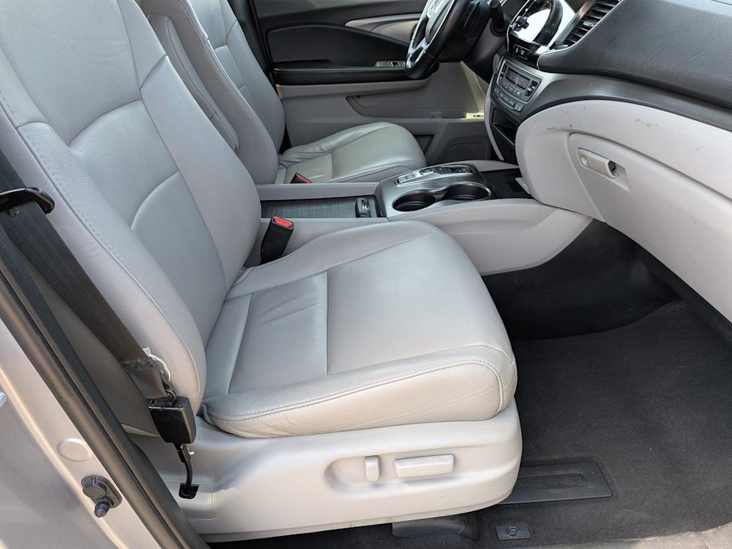 Thumbnail: 2021 Honda Pilot - 10