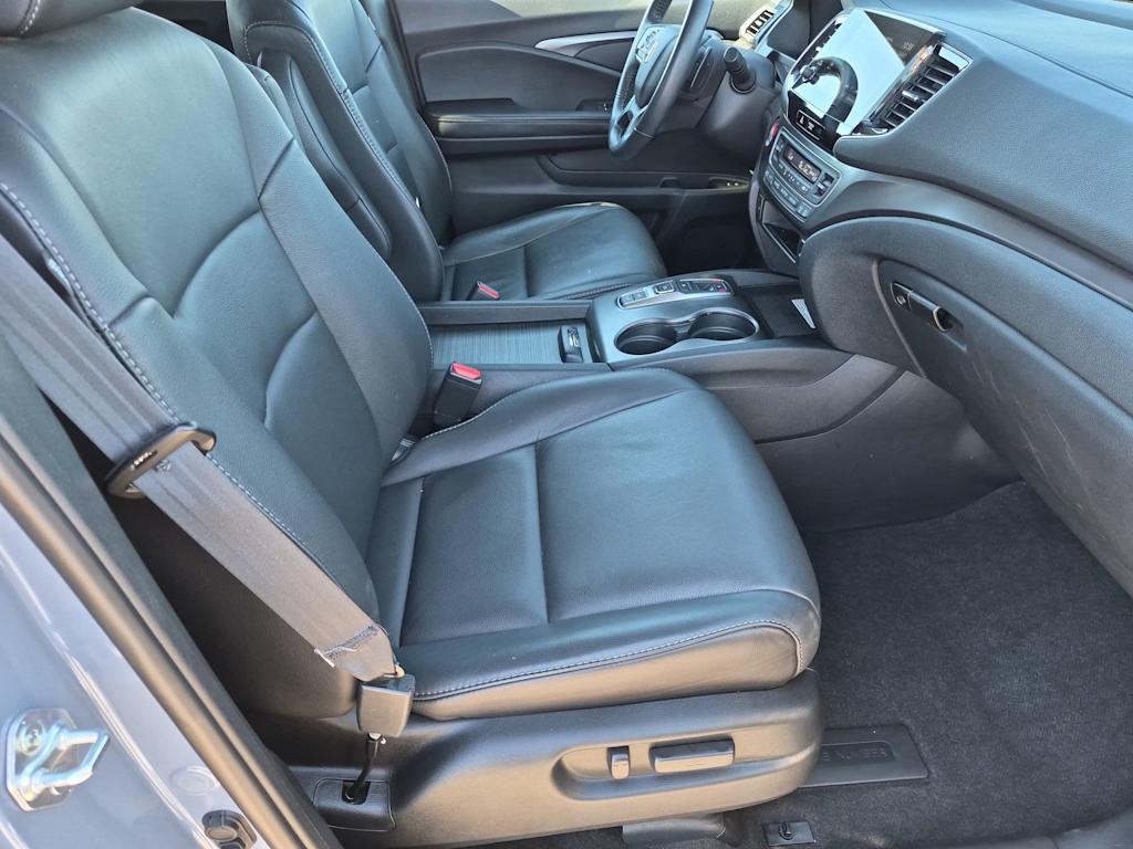 Thumbnail: 2022 Honda Pilot - 11