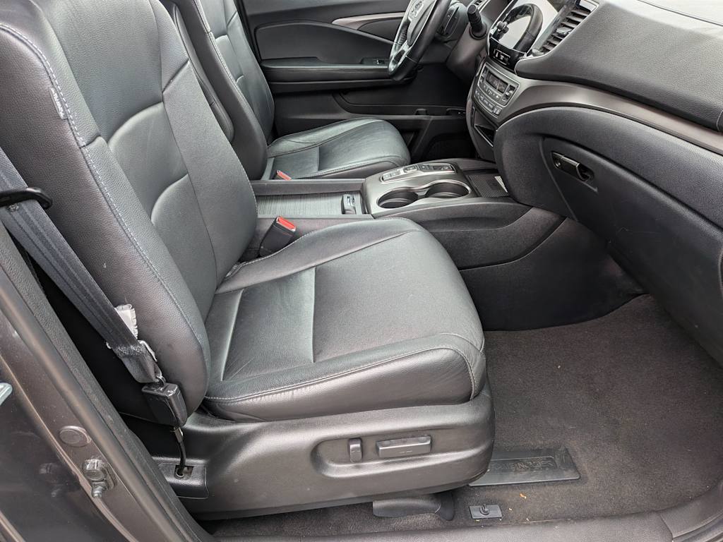 Thumbnail: 2021 Honda Pilot - 11