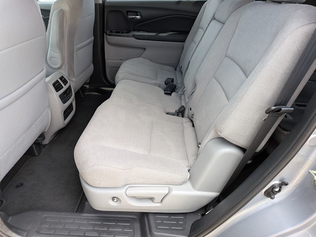 Thumbnail: 2019 Honda Pilot - 27