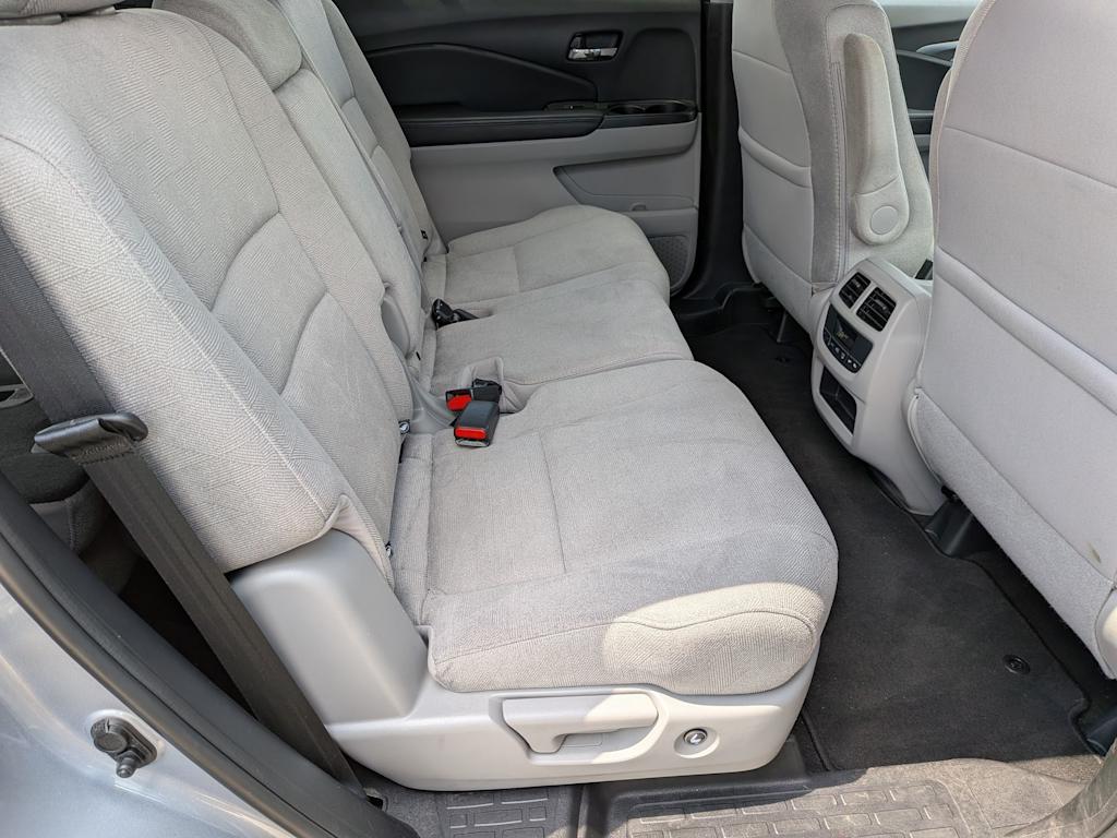 Thumbnail: 2019 Honda Pilot - 28