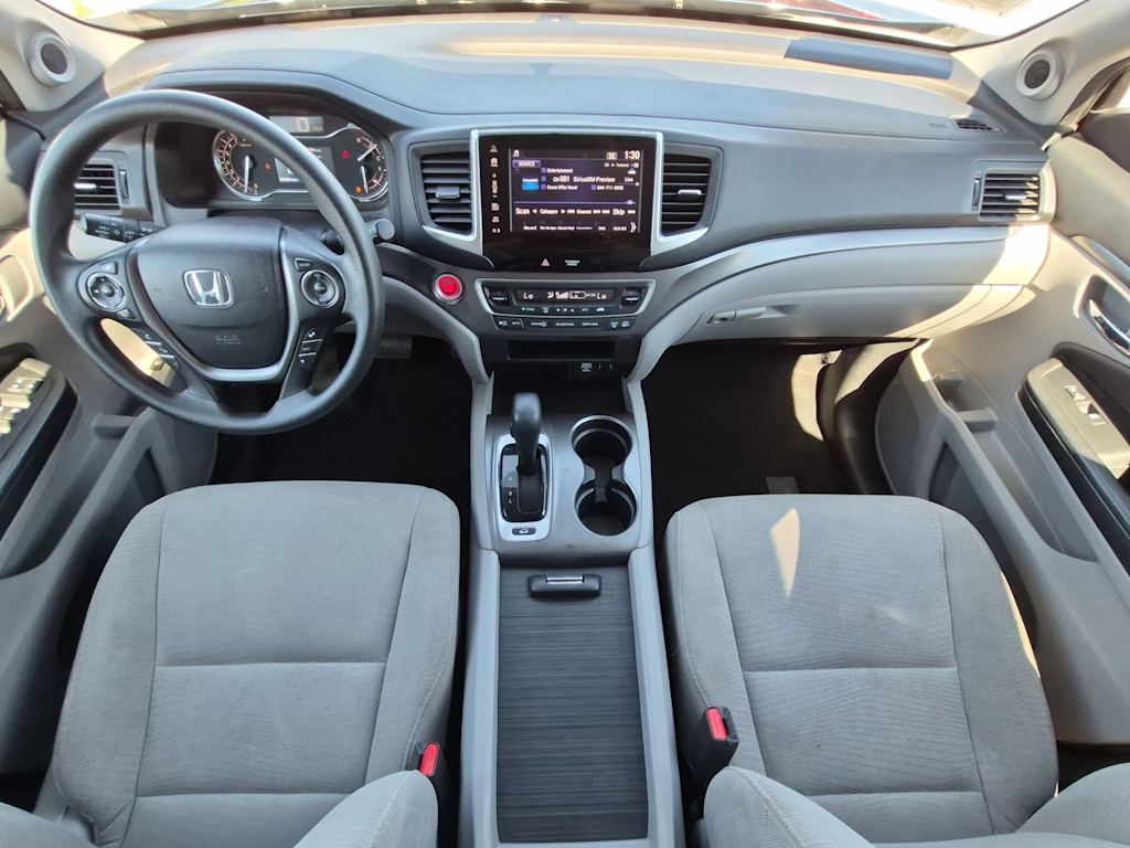Thumbnail: 2018 Honda Pilot - 9