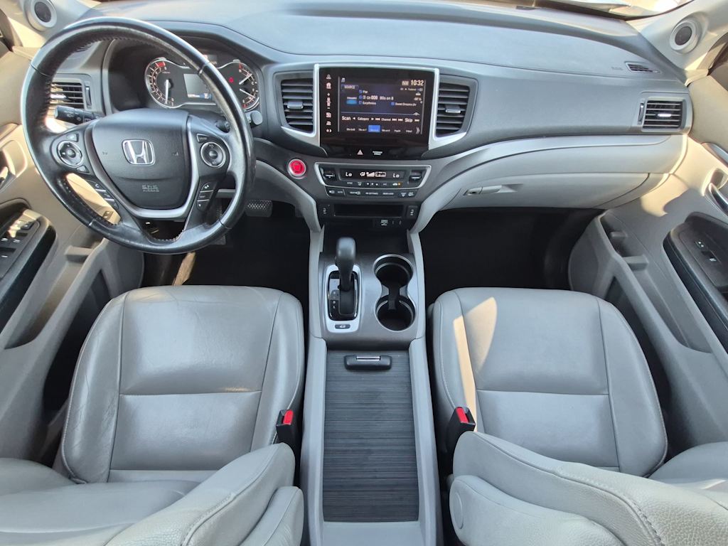 Thumbnail: 2018 Honda Pilot - 9