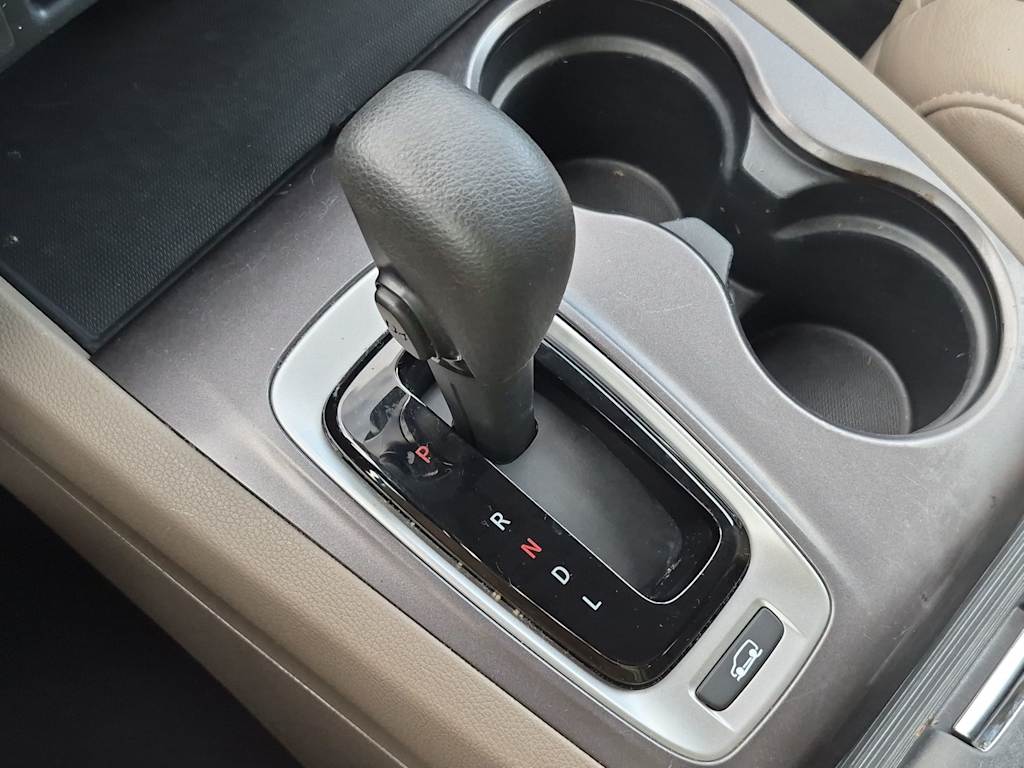 Thumbnail: 2016 Honda Pilot - 31