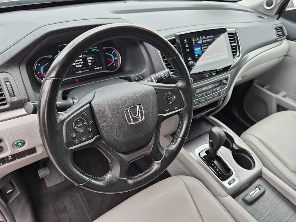 Thumbnail: 2019 Honda Pilot - 2