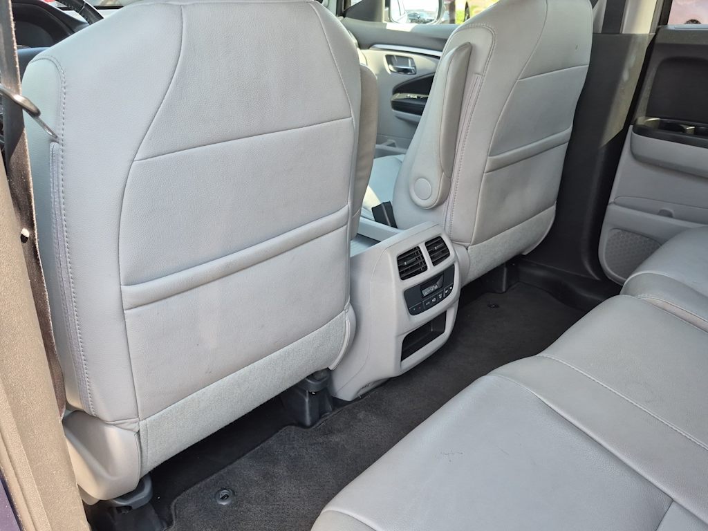 Thumbnail: 2017 Honda Pilot - 12