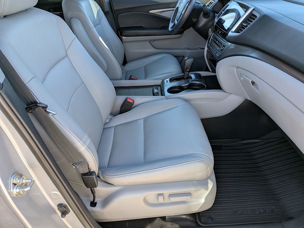 Thumbnail: 2018 Honda Pilot - 20