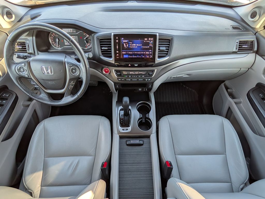 Thumbnail: 2018 Honda Pilot - 2